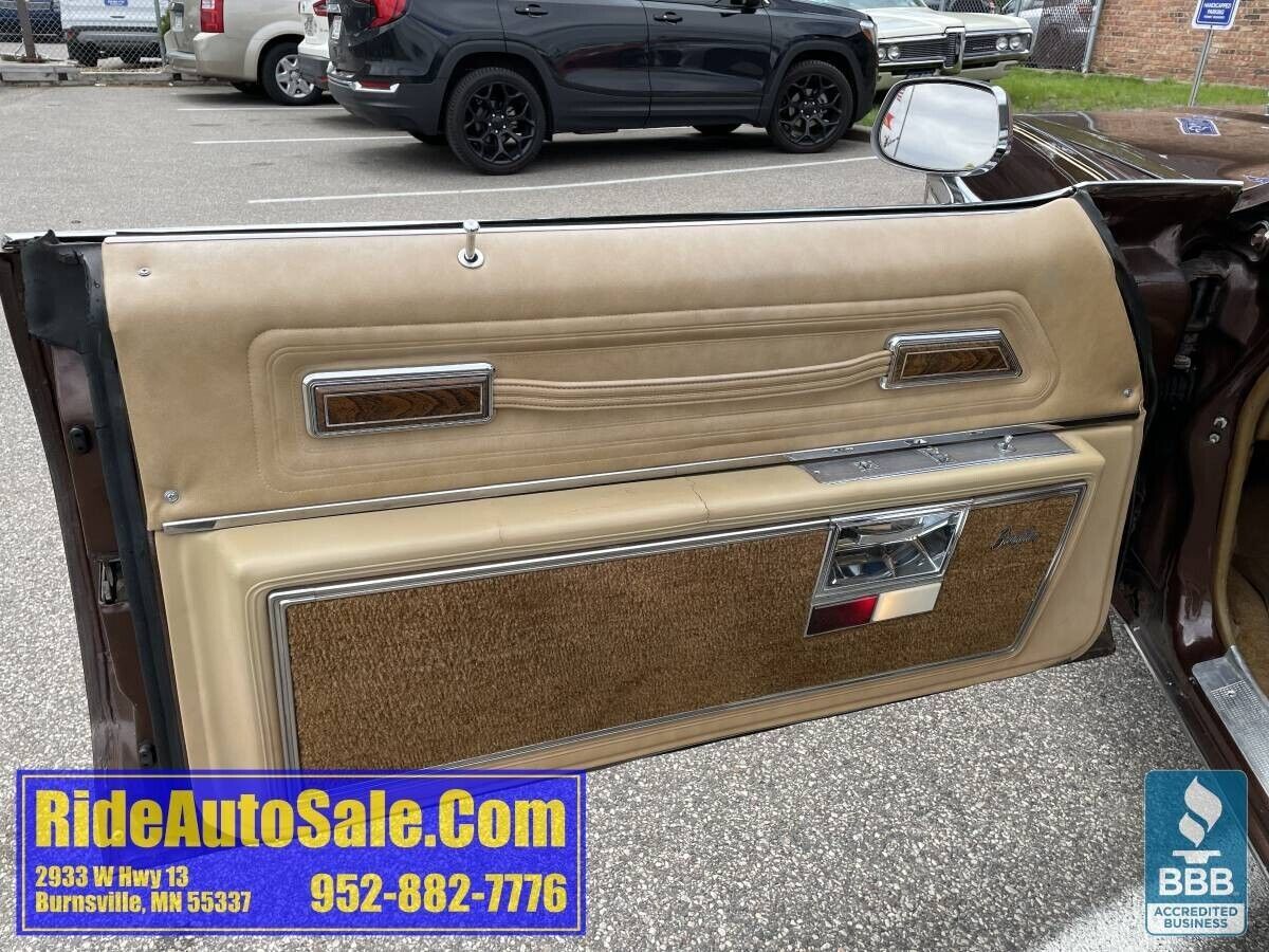 1977 Oldsmobile Toronado Brougham - photo 9