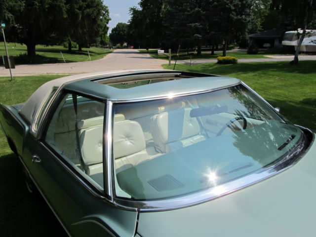 1977 Oldsmobile Toronado - photo 10