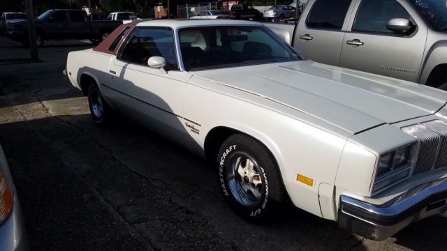 1977 Oldsmobile Cutlass - photo 3