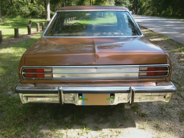 1977 Plymouth Volare 4dr sedan - photo 4