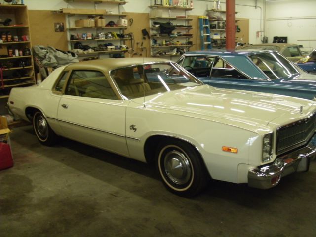 1977 Plymouth Fury base - photo 2