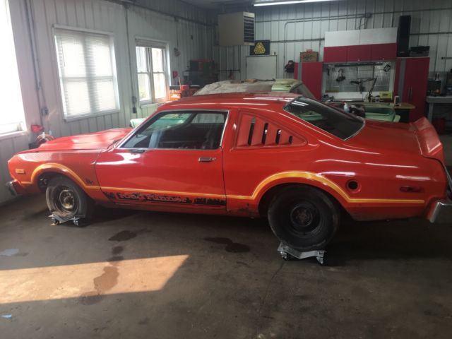1977 Plymouth Road Runner Super Pak 360 Auto Spitfire Orange: No Reserve!! 1977 Plymouth Road Runner