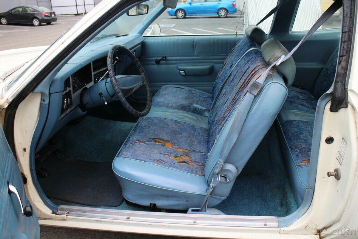 1977 Plymouth Volare - photo 11