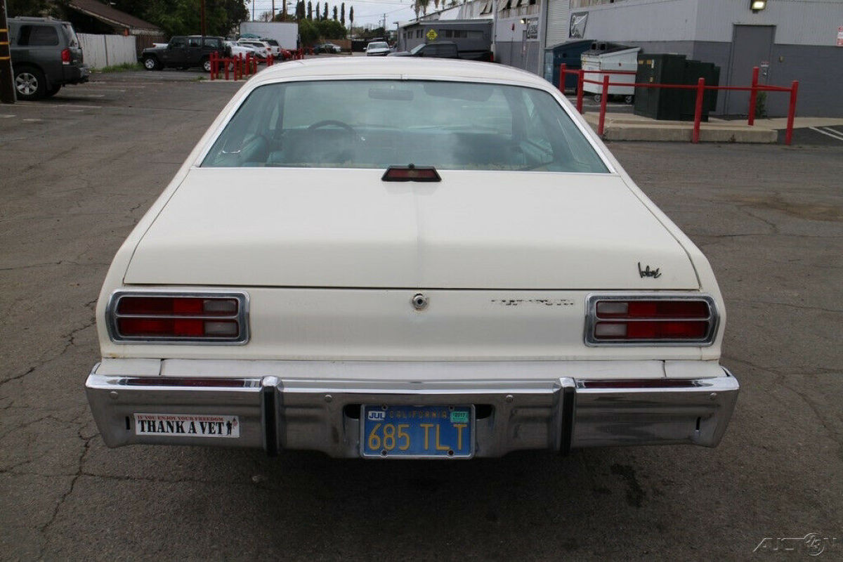 1977 Plymouth Volare - photo 4