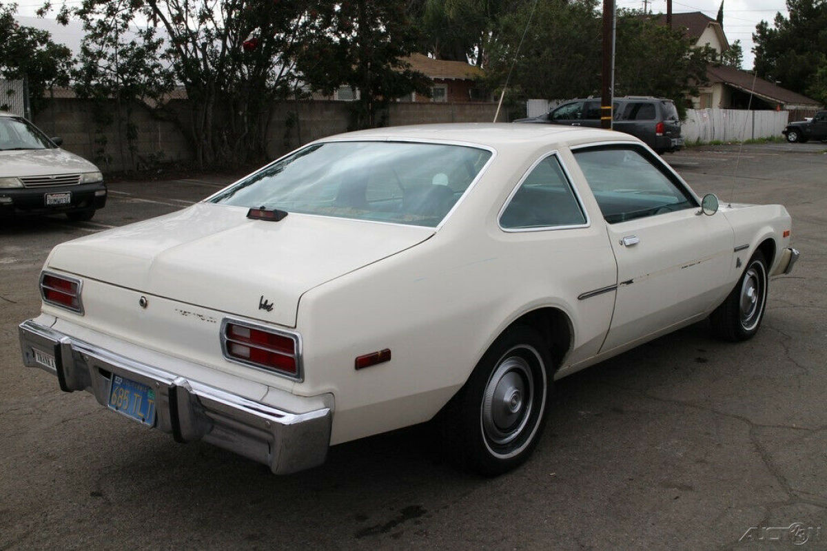 1977 Plymouth Volare - photo 5