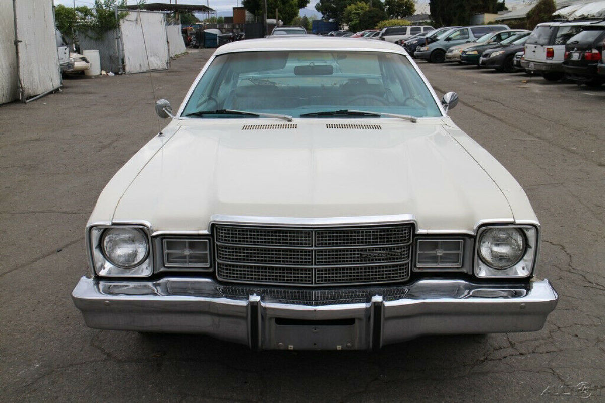 1977 Plymouth Volare - photo 8