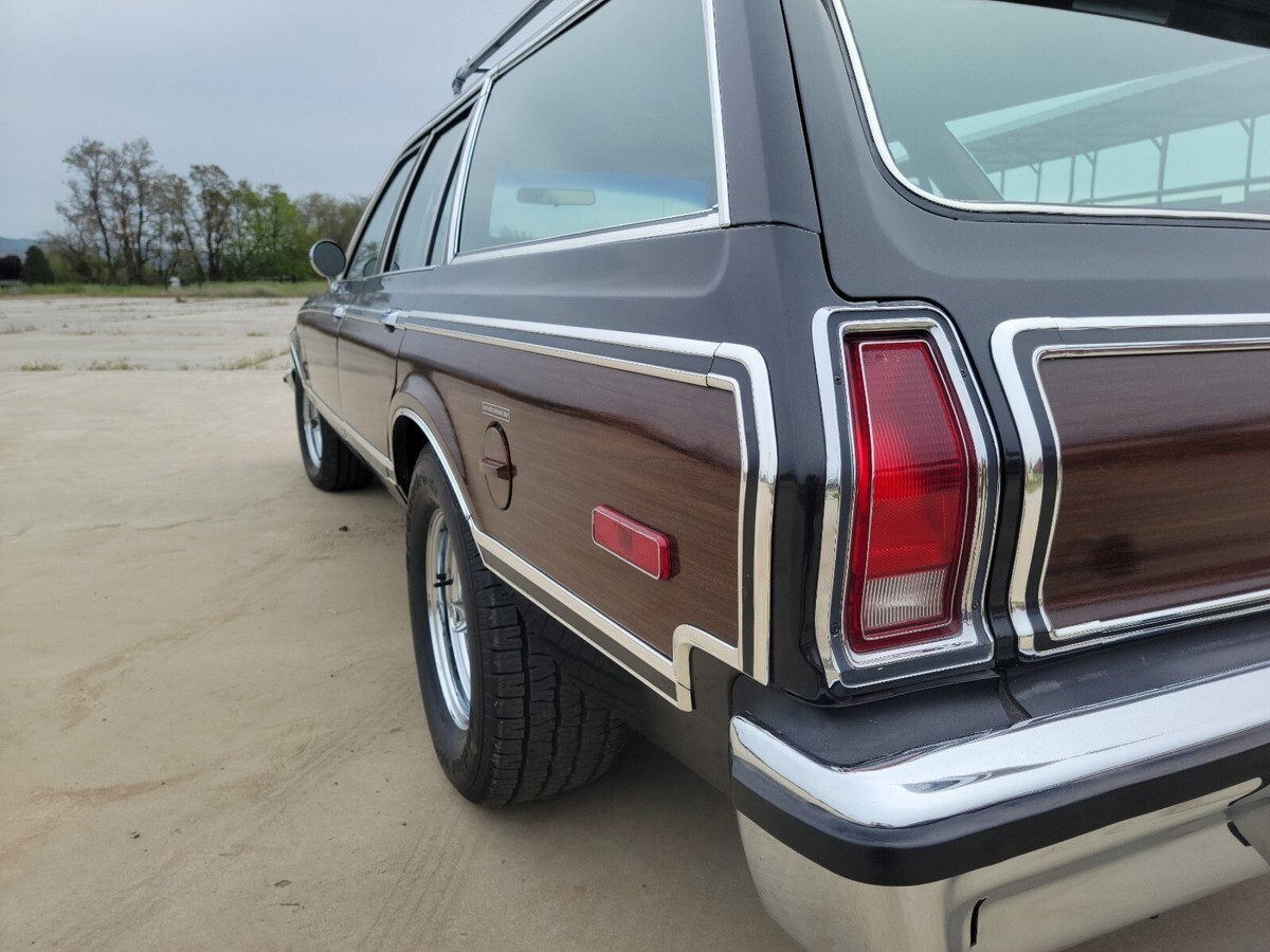1977 Plymouth Volare - photo 13