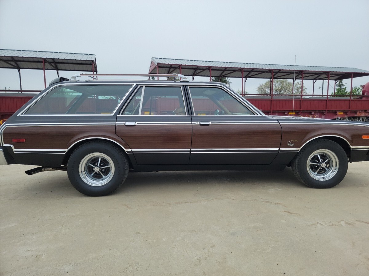 1977 Plymouth Volare - photo 3