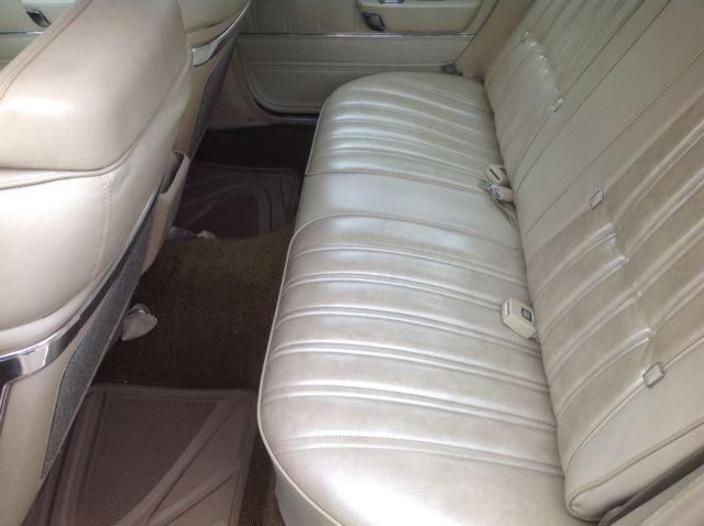 1977 Plymouth Other Premier Wagon 4-Door - photo 12