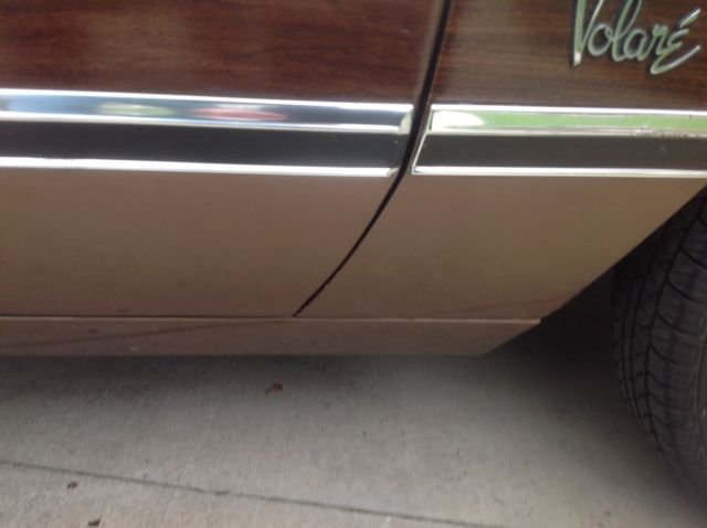 1977 Plymouth Volare Premier Woody Wagon - photo 13
