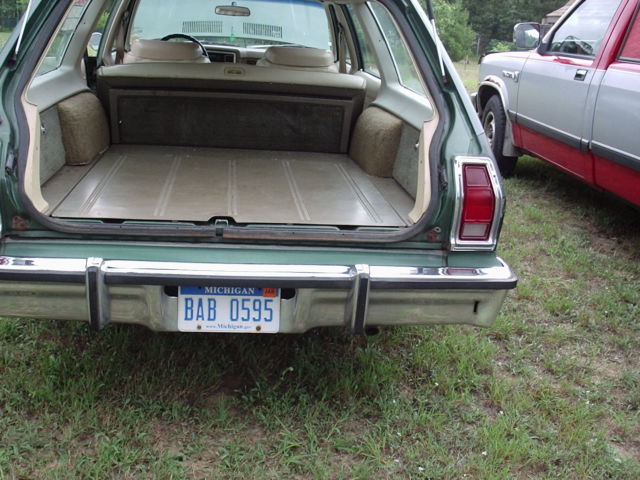 1977 Plymouth Volare Station wagon - photo 5