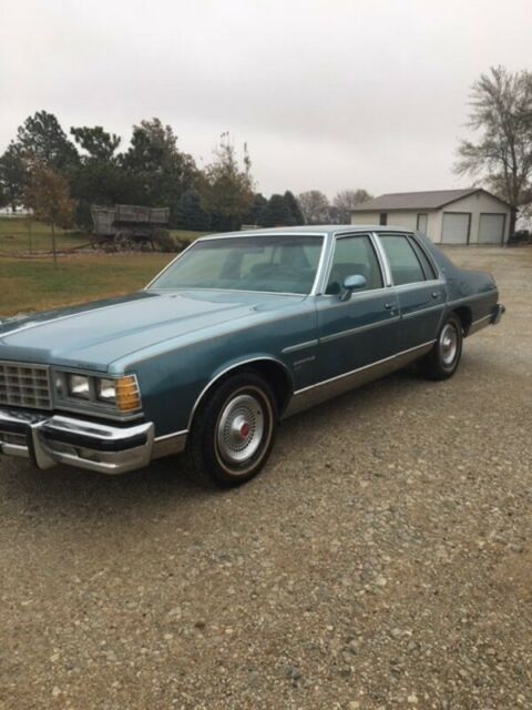 1977 Pontiac Bonneville - photo 3