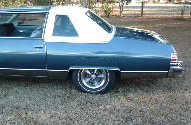 1977 Pontiac Bonneville Landau - photo 9