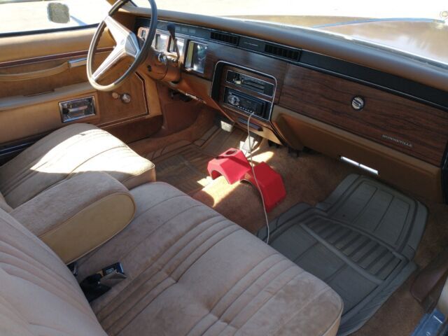 1977 Pontiac Bonneville Coupe - photo 10
