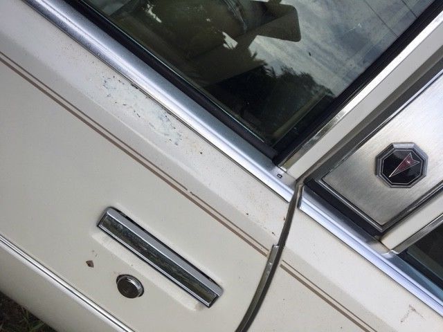 1977 Pontiac Catalina Sport Coupe - photo 11