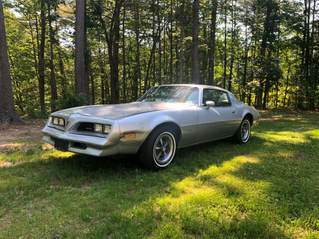 1977 Pontiac Firebird Esprit - photo 4