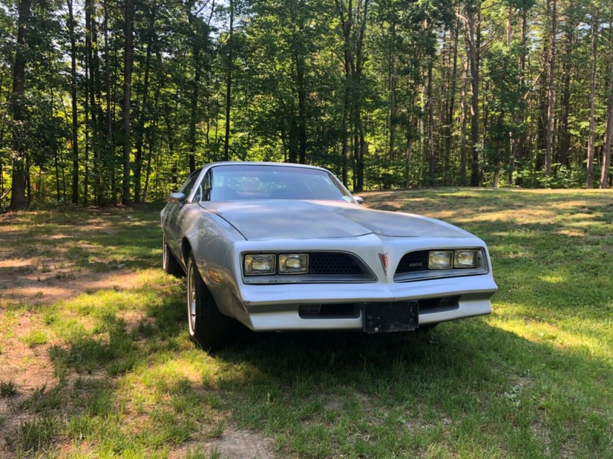 1977 Pontiac Firebird Esprit - photo 5
