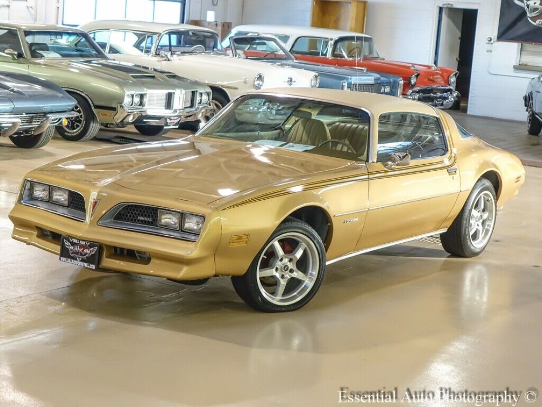 1977 Pontiac Firebird coupe - photo 4
