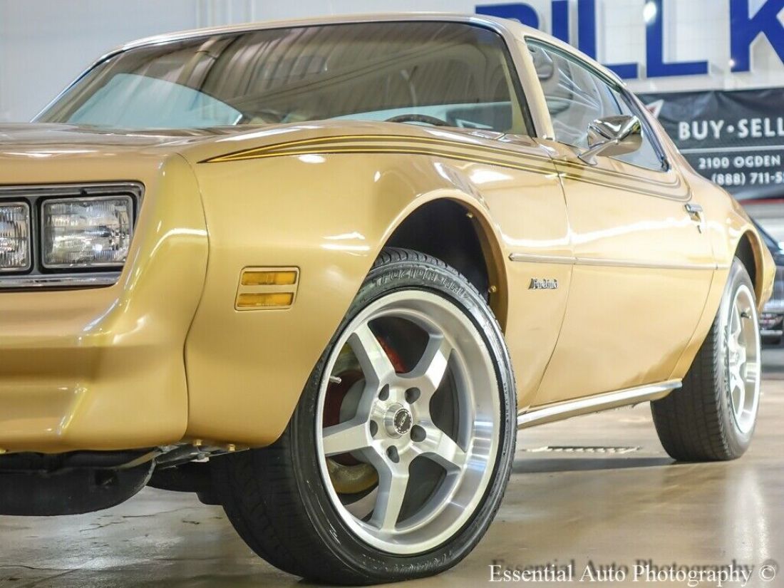 1977 Pontiac Firebird coupe - photo 5