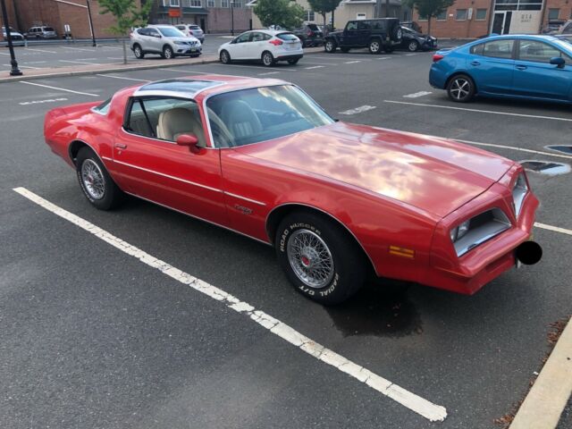 1977 Pontiac Firebird Esprit