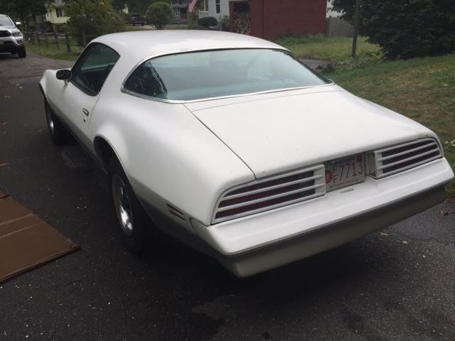 1977 Pontiac Firebird - photo 2