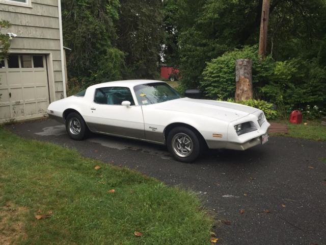 1977 Pontiac Firebird - photo 3
