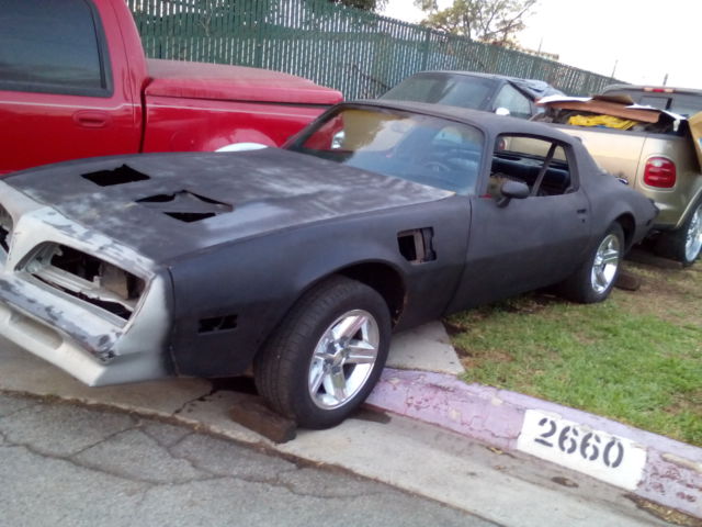 1977 Pontiac Firebird - photo 3