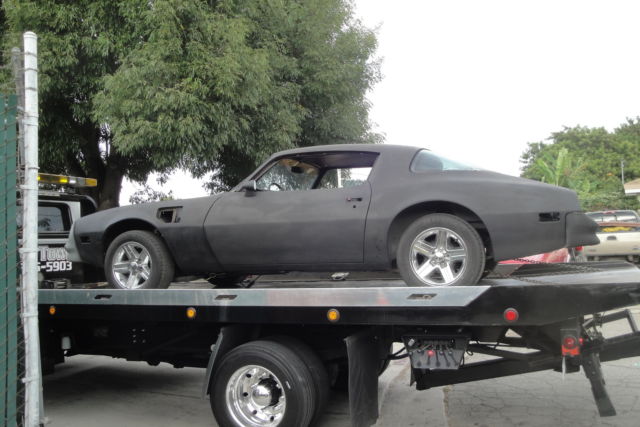 1977 Pontiac Firebird - photo 4