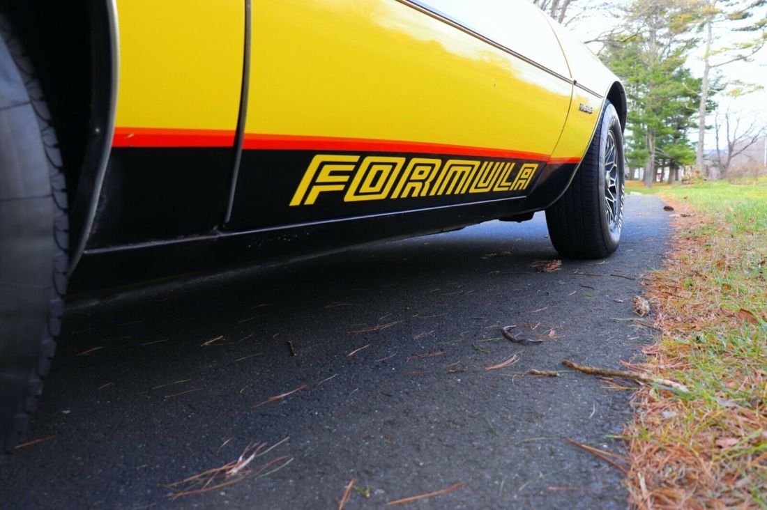 1977 Pontiac Firebird - photo 6