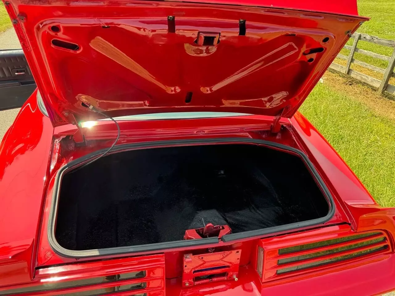 1977 Pontiac Firebird FORMULA NEW PAINT 400cid - photo 5