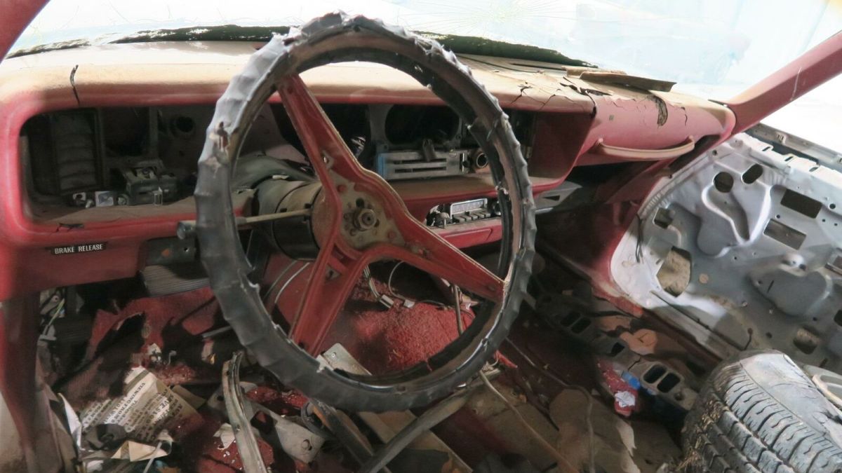 1977 Pontiac Firebird SCROLL DOWN CLICK READ MORE TO VIEW MORE PICS! - photo 12