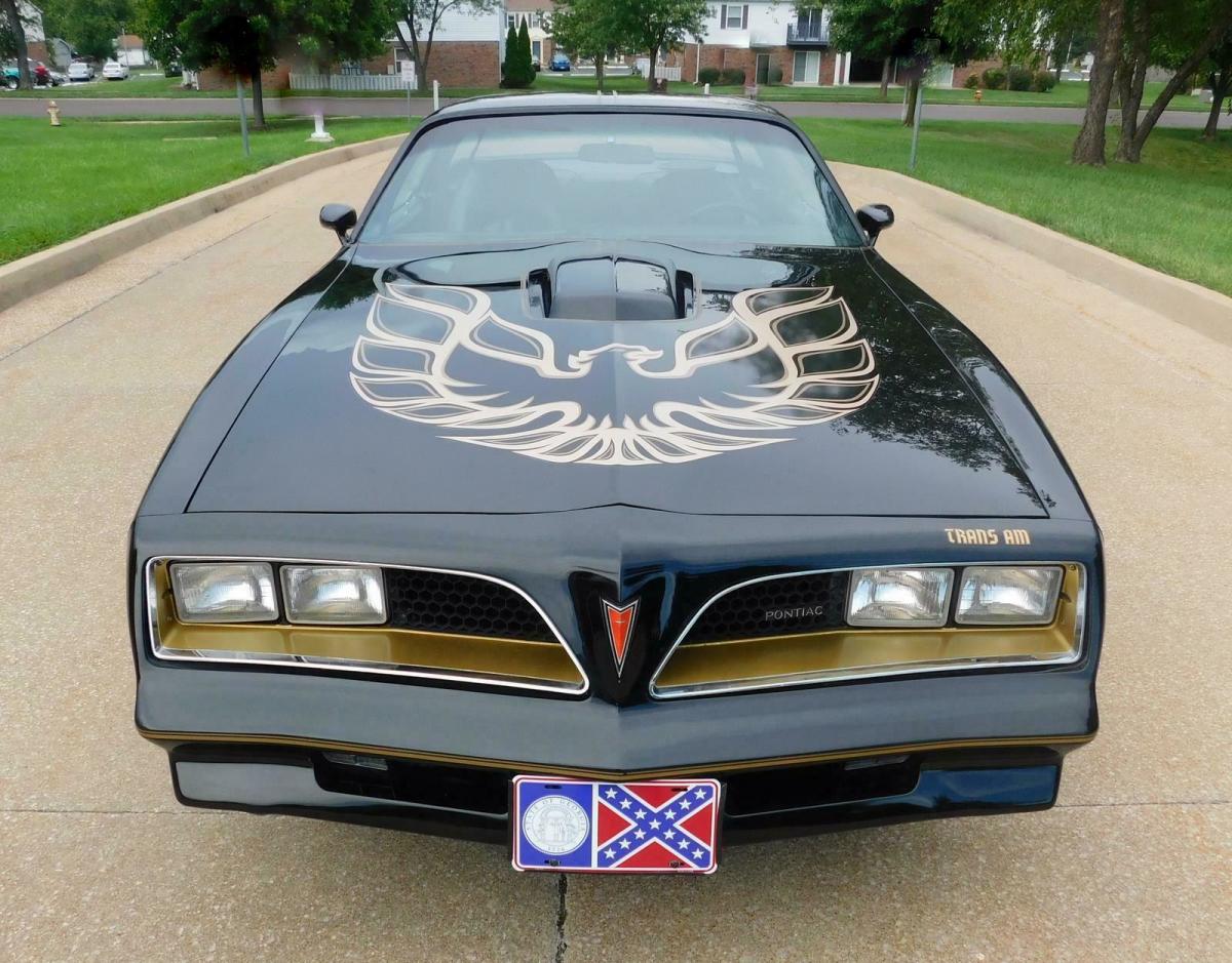 1977 Pontiac Firebird TRANS AM - photo 2