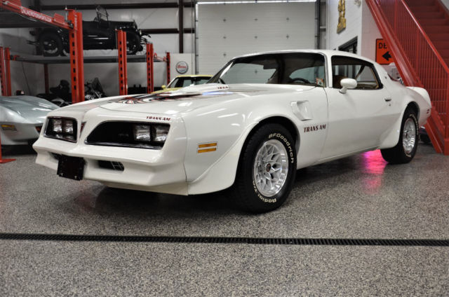 1977 Pontiac Firebird Trans Am - photo 5