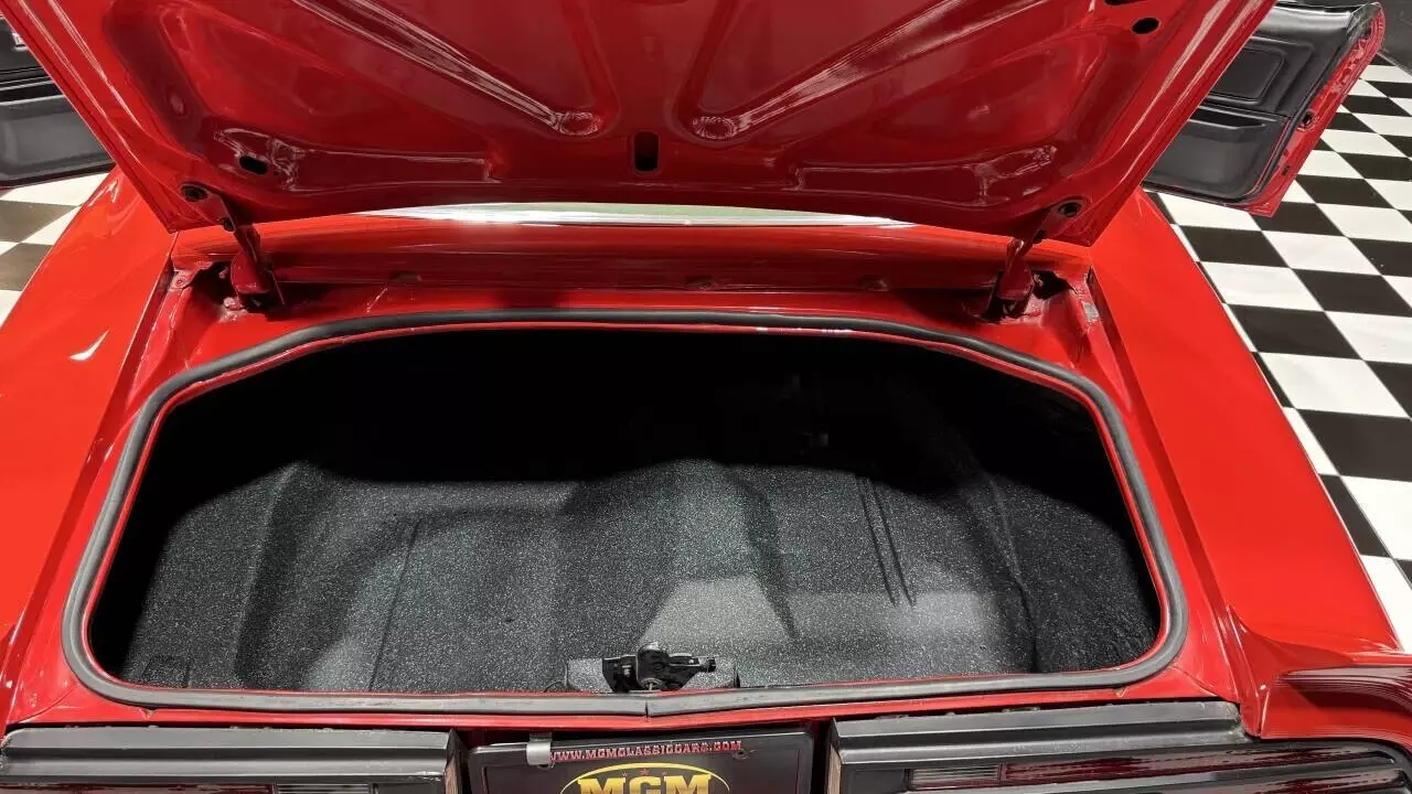 1977 Pontiac Trans Am 400cid Z CODE NICE IN & OUT SEE VIDEO CLIP! - photo 8