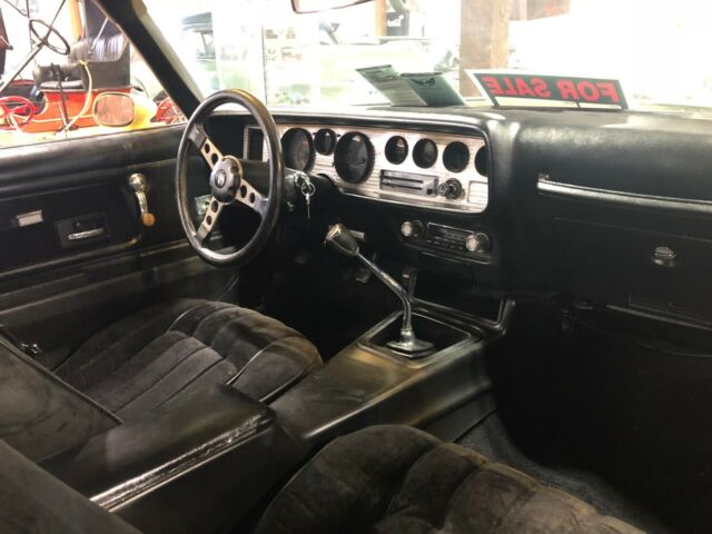 1977 Pontiac Firebird Trans Am - photo 10