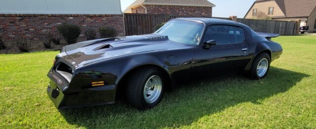 1977 Pontiac Firebird Special Edition - Gold Accents - photo 4