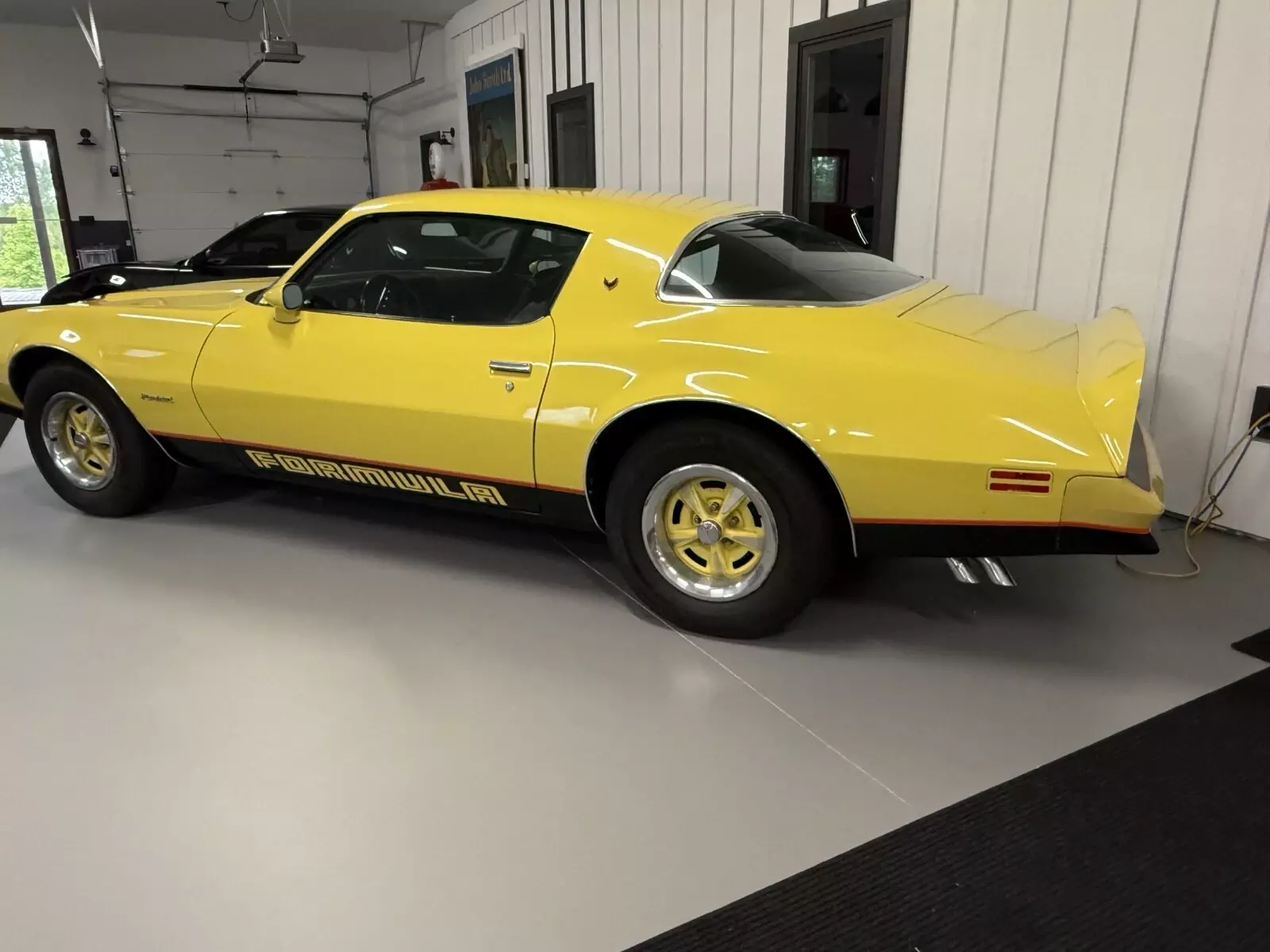1977 Pontiac Firebird - photo 2