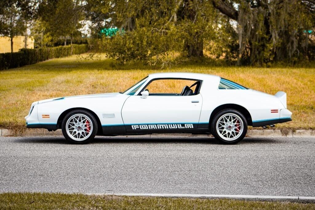 1977 Pontiac Formula Resto Mod with LS2 Engine - photo 2