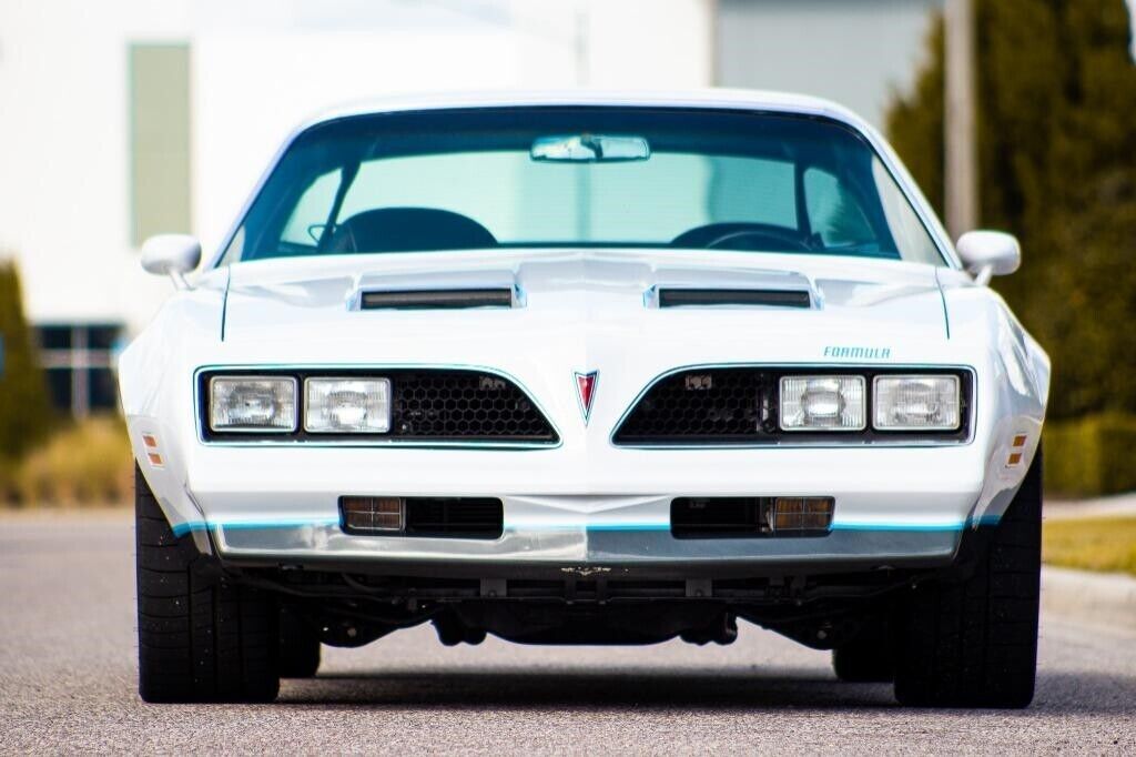 1977 Pontiac Formula Resto Mod with LS2 Engine - photo 9