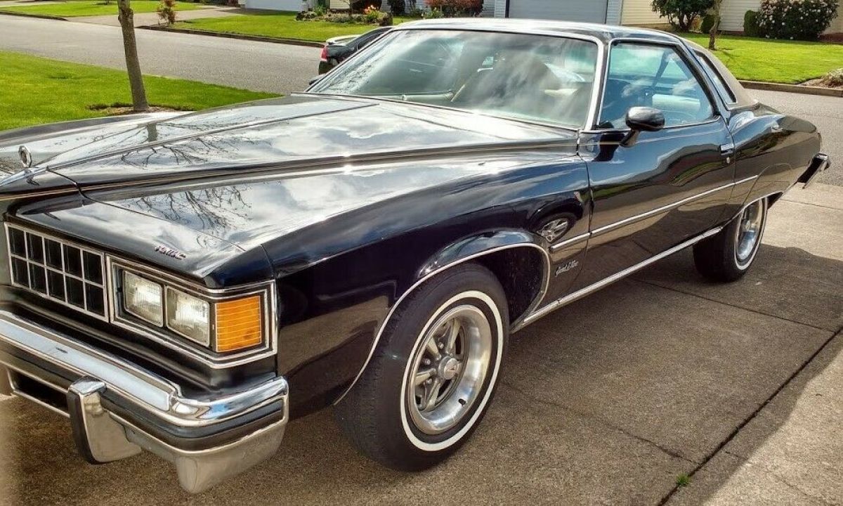 1977 Pontiac Le Mans Sport Coupe - photo 5