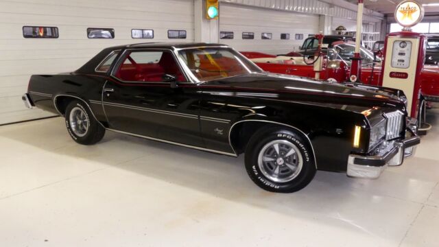 1977 Pontiac Grand Prix - photo 2