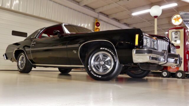 1977 Pontiac Grand Prix - photo 3