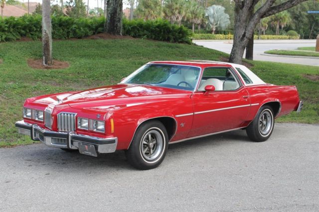 1977 Pontiac Grand Prix 63,000 Actual Miles Rare White Interior - photo 2