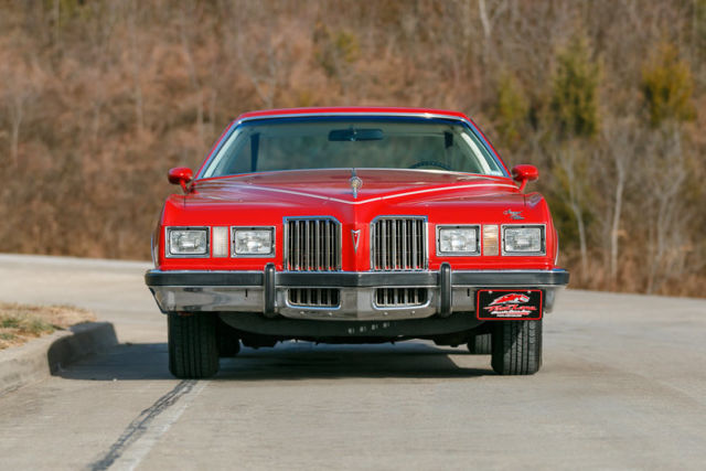 1977 Pontiac Grand Prix - photo 2