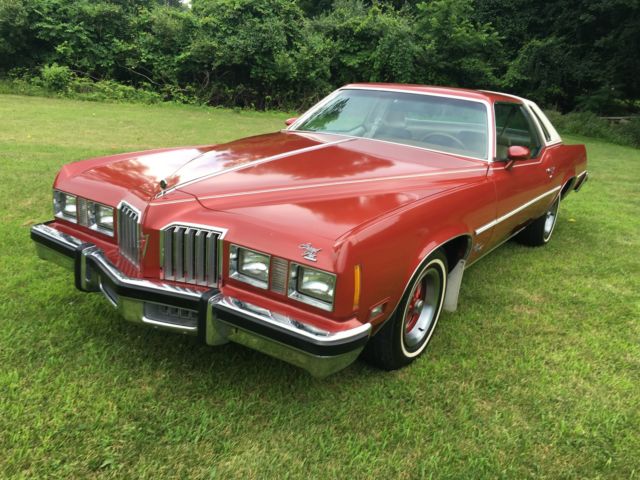 1977 Pontiac Grand Prix LJ - photo 2