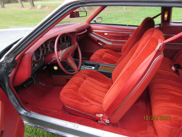1977 Pontiac Grand Prix LJ Coupe 2-Door - photo 12