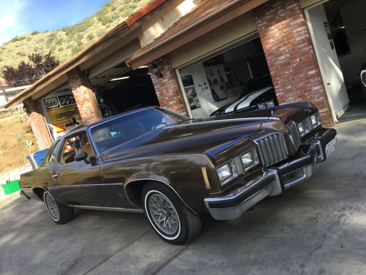 1977 Pontiac Grand Prix - photo 3