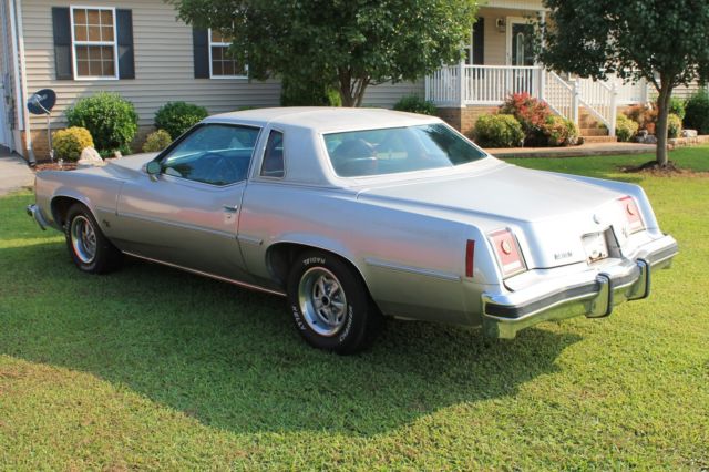 1977 Pontiac Grand Prix - photo 3