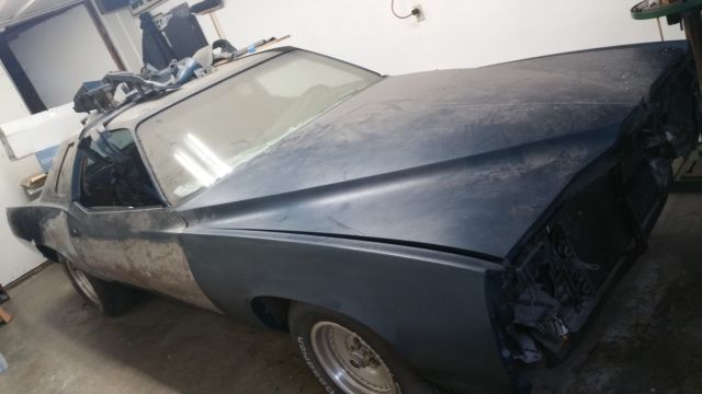 1977 Pontiac Grand Prix - photo 2