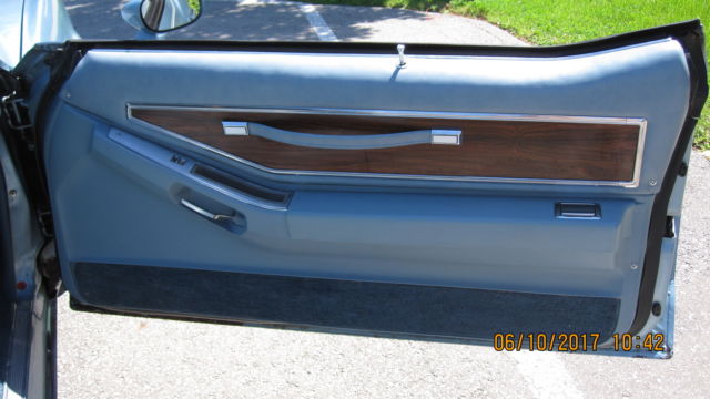 1977 Pontiac Grand Prix SJ Coupe 2-Door - photo 10